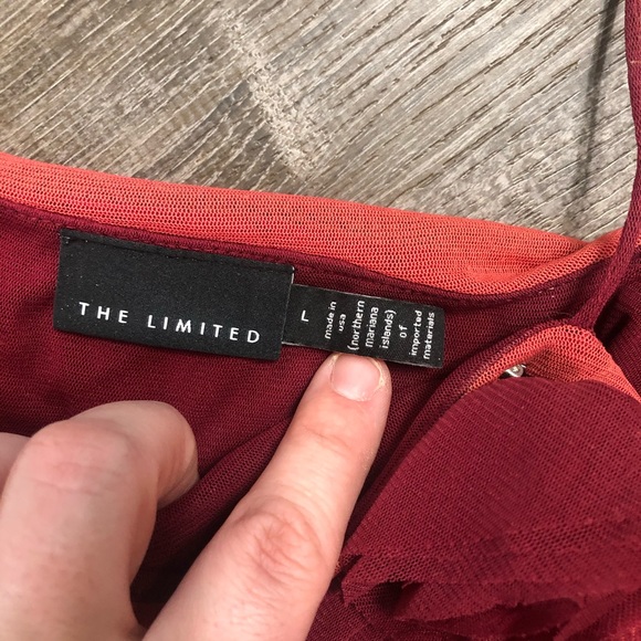 The Limited Y2K Tiered Ruffle Top - Picture 3 of 3